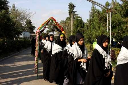 280 دانش آموز دختر بابلی به مناطق عملیاتی جنوب اعزام شدند