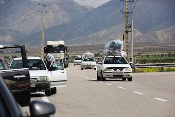 جابجایی ۱۲۱ هزار مسافر با ناوگان حمل‌و‌نقل عمومی در نوروز ۹۷/ ثبت ۸ میلیون تردد در محورهای استان اردبيل